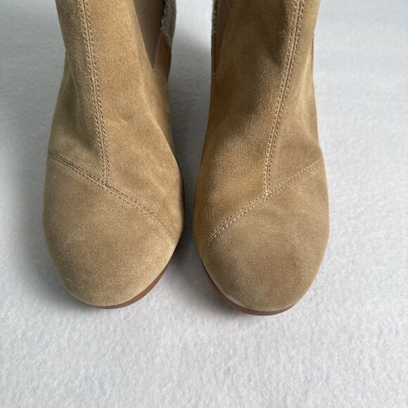 Toms Tan Wear Good Wedge Boots Suede Tops Womans Size 11 Soft Excellent - Picture 8 of 10